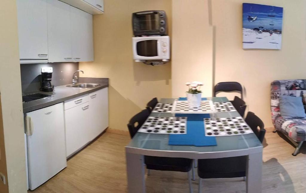 Gran Maribel Arttyco, Piscina, Sauna Y Jacuzzi 시에라네바다 외부 사진